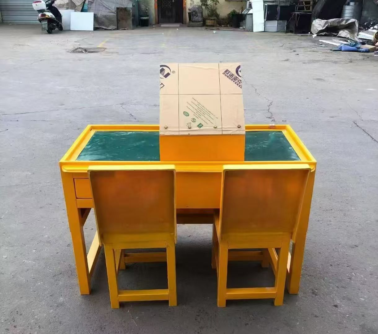游仙防静电导通桌井下煤矿火工品发放桌：危险品流转的安全守护者